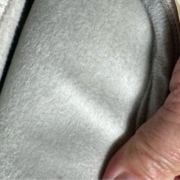 White Tablet Sleeve with Handle and Storage by - Picture 10 of 12